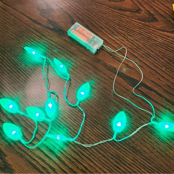 Leaf String Lights - Picture 3 of 9